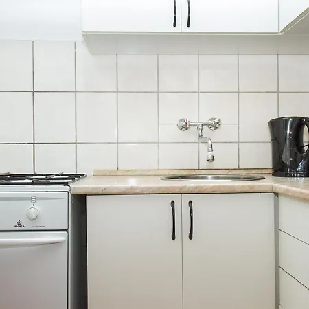 Familia Nyaralo 89 Daire *